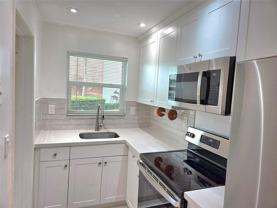 1971 Se 5th Ct #105E - Photo 1 of 1