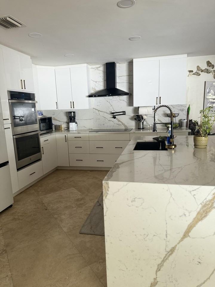 6000 Adriatic Way - Photo 6 of 31