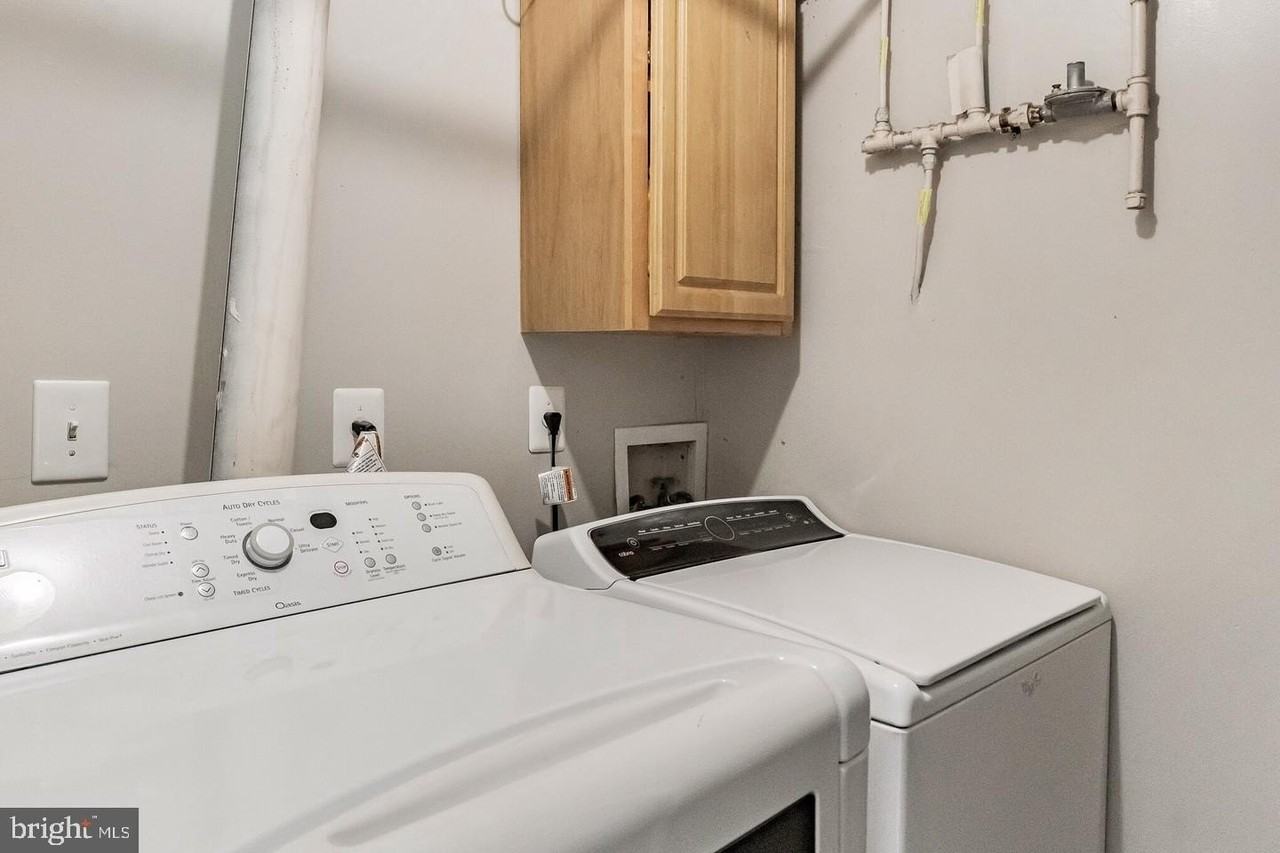 10324 Cassidy Ct - Photo 7 of 14