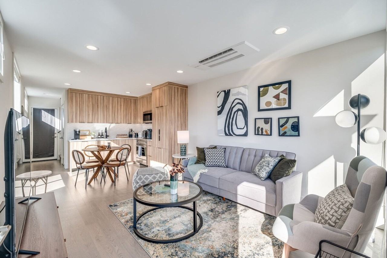 4205 Evanston Ave N #1036016P - Photo 2 of 50