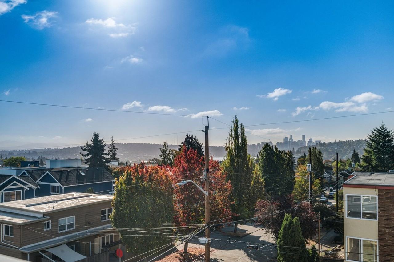 4205 Evanston Ave N #1036016P - Photo 5 of 50