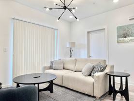 525 Parkway Dr Ne - Photo 1 of 1