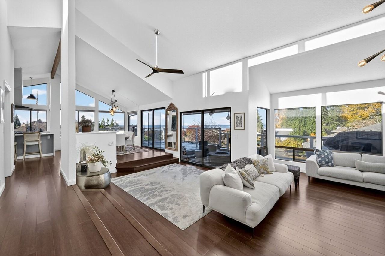 5111 23rd Avenue West #1322536P - Photo 4 of 38