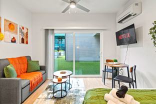 596 W 9th St - Photo 1 of 1