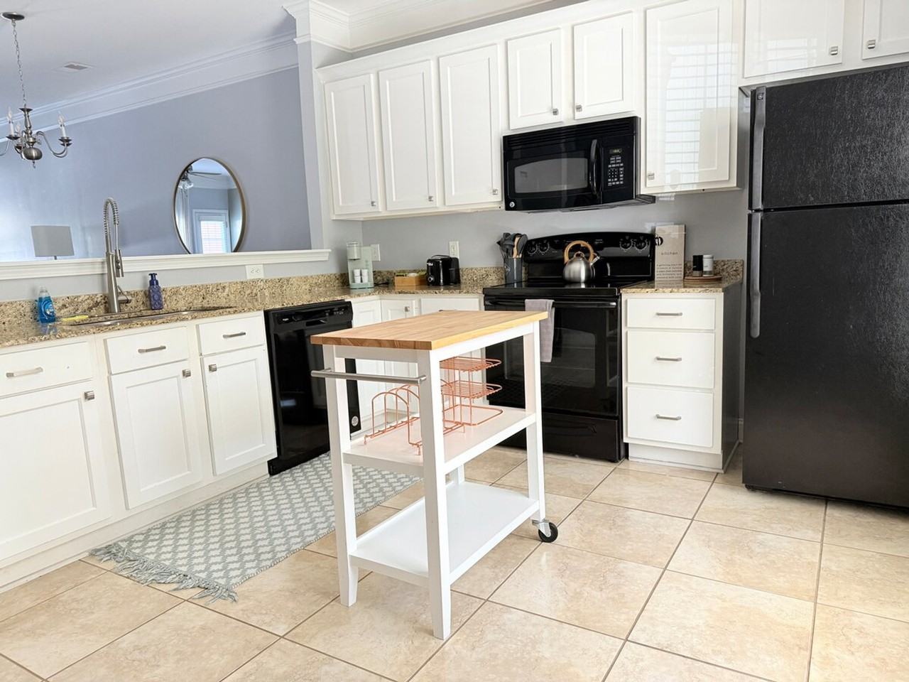 617 Lake Forest Rd #1339904P - Photo 6 of 28