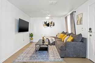 3721 E Clifton St - Photo 1 of 1