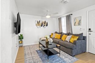 3721 E Clifton St - Photo 1 of 1