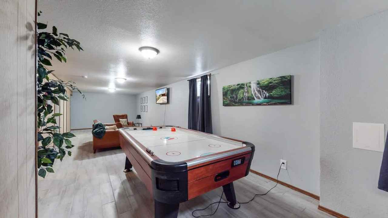 1242 Elder St #1342426P - Photo 2 of 34