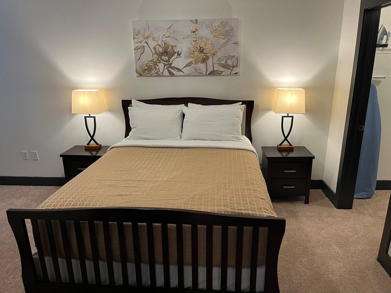 425 W 5th St #1344143P - Photo 6 of 23