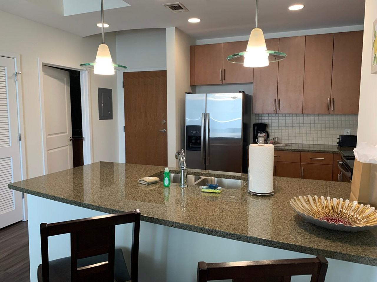 544 S Church St #1344157P - Photo 6 of 22