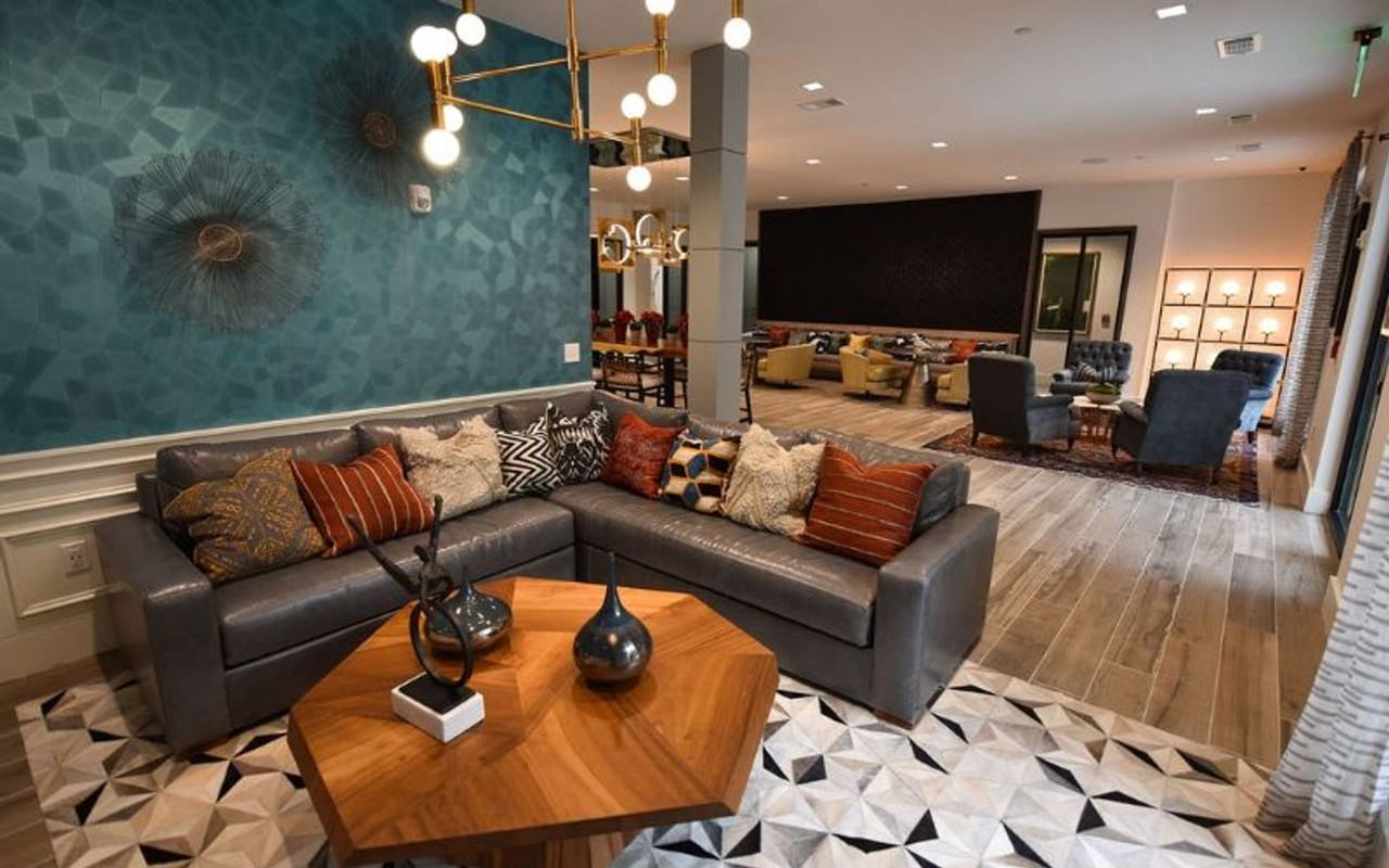 5478 Glenridge Vw #1344757P - Photo 3 of 14