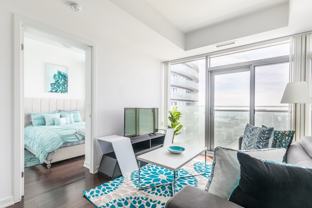 120 Bremner Blvd - Photo 1 of 1