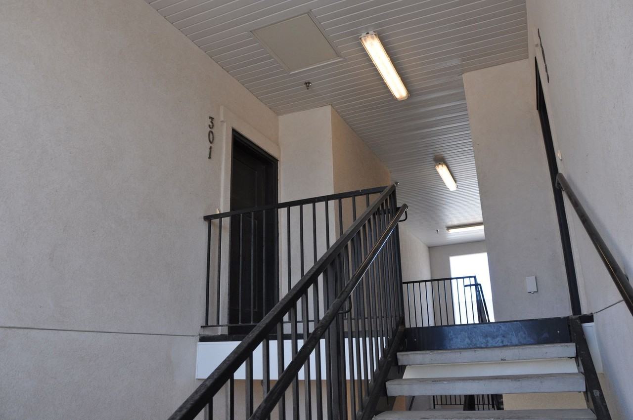 4076 W 1530 N #301 - Photo 5 of 37