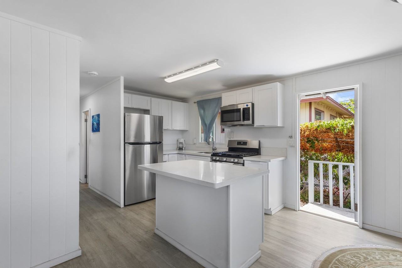 87-340 Farrington Hwy - Photo 2 of 5