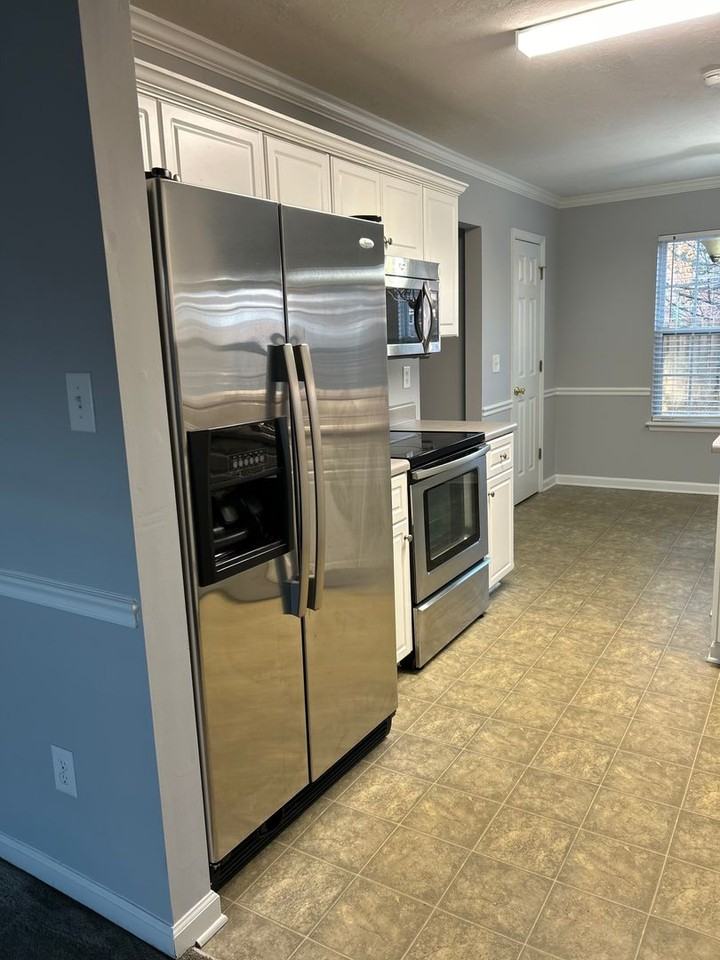 7600 Main St - Photo 5 of 16