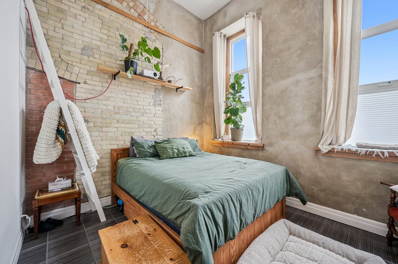 25 Concession Street #108 - Photo 2 of 20