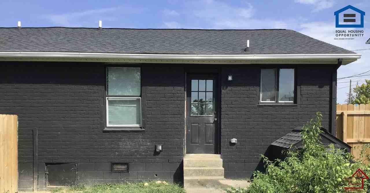 425 Revels Dr - Photo 4 of 14