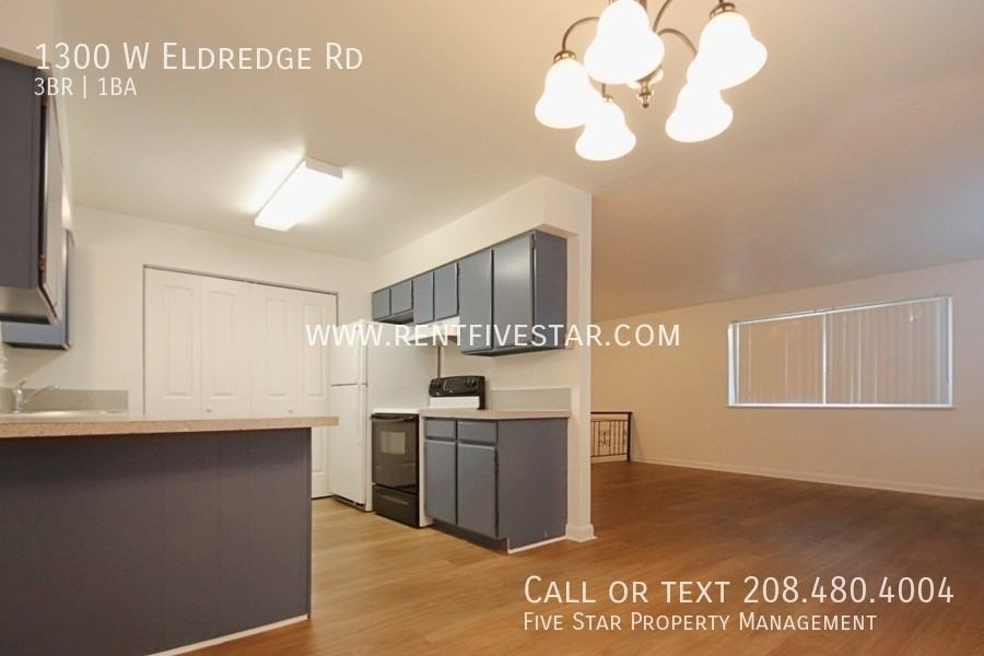 1300 W Eldredge Rd - Photo 6 of 13