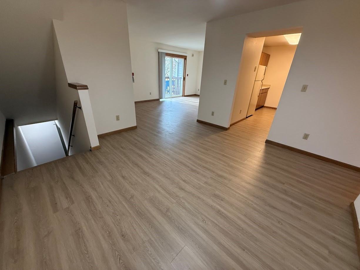 1908 Fox Run - Photo 4 of 14