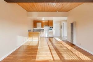 featured image of 22555 Linden St #11