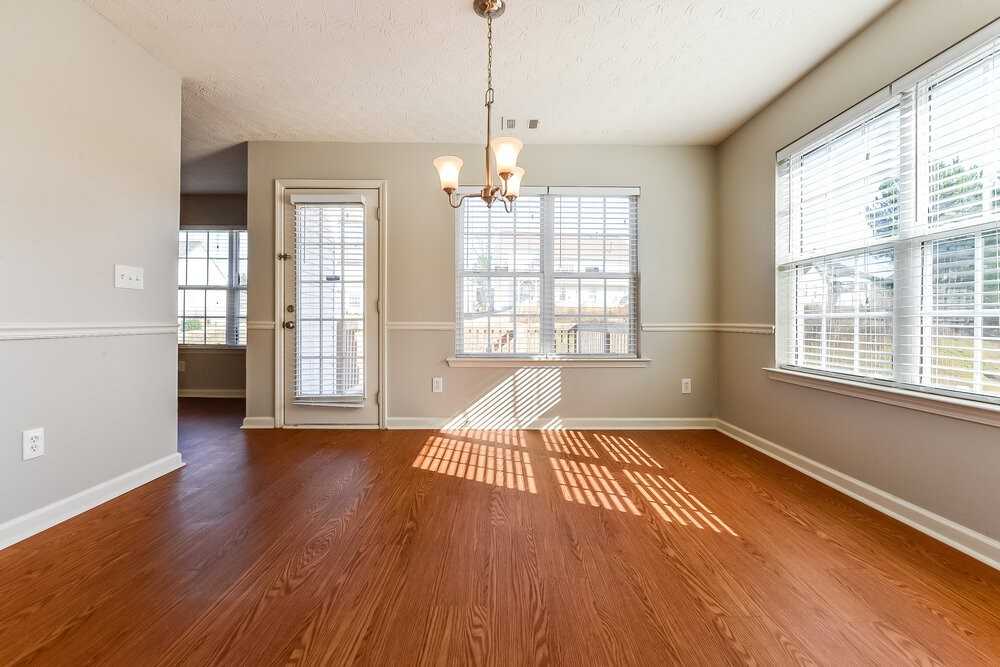 965 Durham Way - Photo 5 of 17