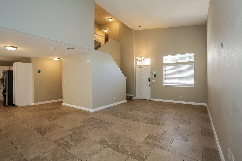 5127 Mineral Lake Dr - Photo 4 of 17