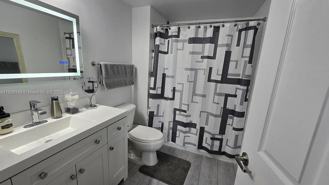 275 Ne 18th St - Photo 1 of 1