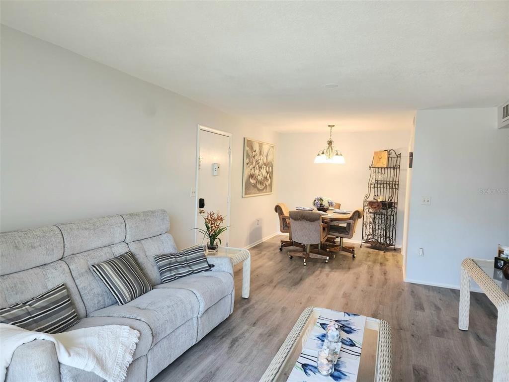 3249 Beneva Rd #3249-204 - Photo 7 of 30