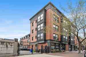 featured image of 2 E Concord St #1