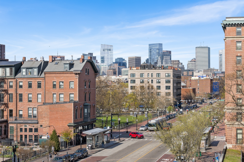 2 E Concord St #1 - Photo 7 of 15