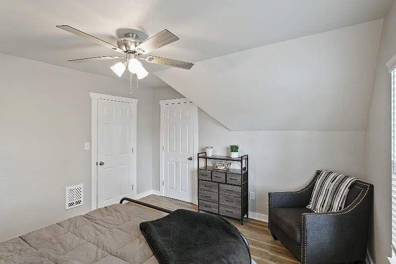 1001 North Elm Street #3 - Photo 3 of 15