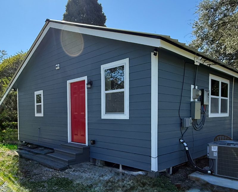 10040 Northwest 12th Avenue - Photo 3 of 16