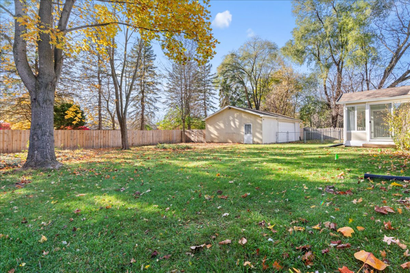 2353 Hulett Road - Photo 2 of 12