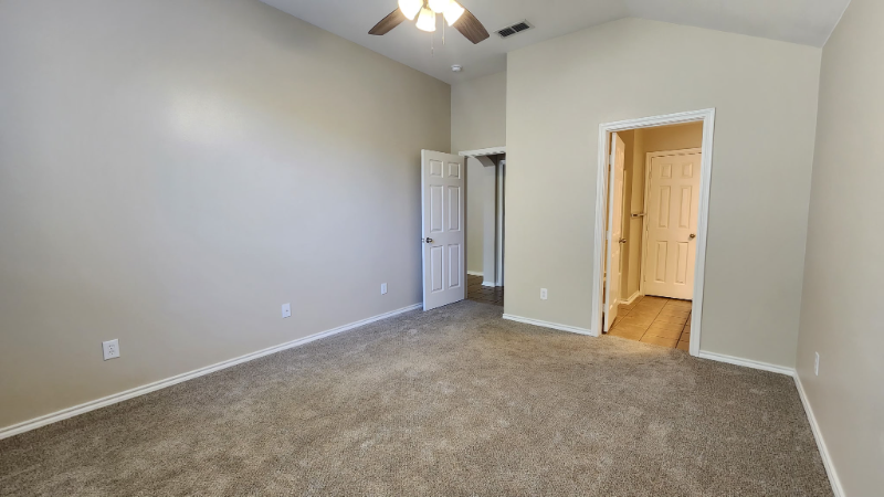 6051 Pine Cone Lane - Photo 6 of 9