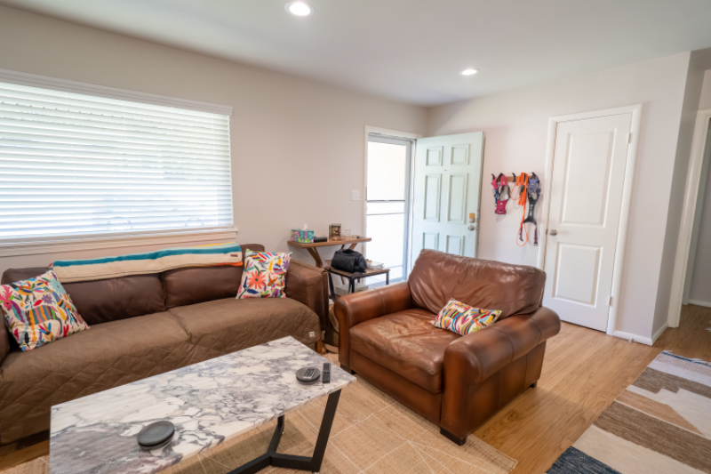 4020 Eldridge St - Photo 2 of 20