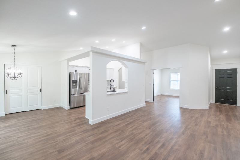 918 Oakmont Loop Northeast - Photo 3 of 20