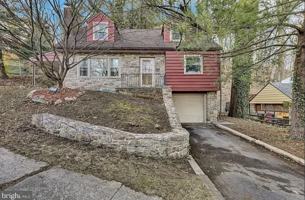 featured image of 212 Laurel Ave