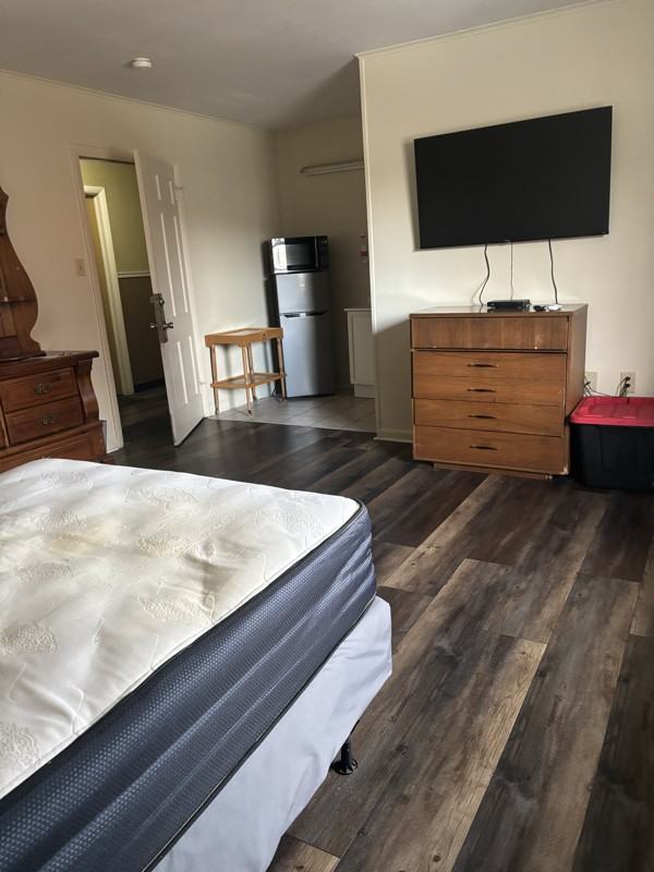 1635 Centre Ave #7 - Photo 2 of 4