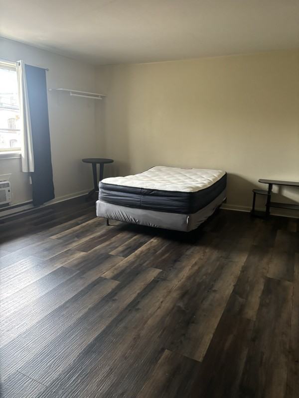 1635 Centre Ave #7 - Photo 4 of 4