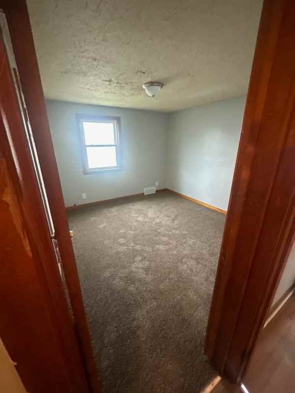 80 Hallerav - Photo 4 of 9