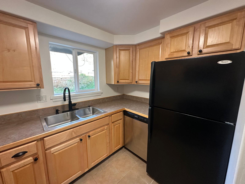 331 Holland Hills Rd - Photo 2 of 20