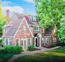 featured image of 2421 Airport Dr