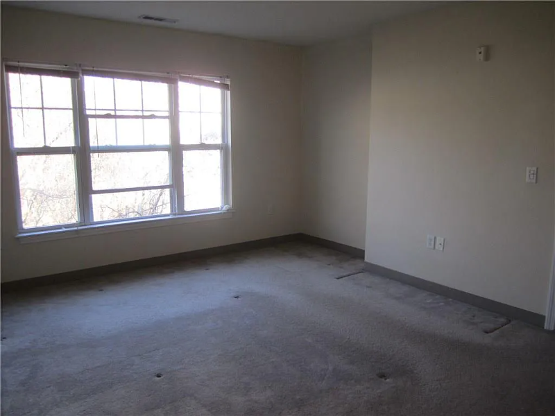 120 East Mill Street #302 - Photo 4 of 12