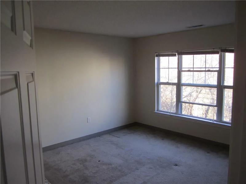 120 East Mill Street #302 - Photo 5 of 12