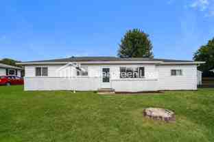 1933 Sloan Ave - Photo 1 of 1