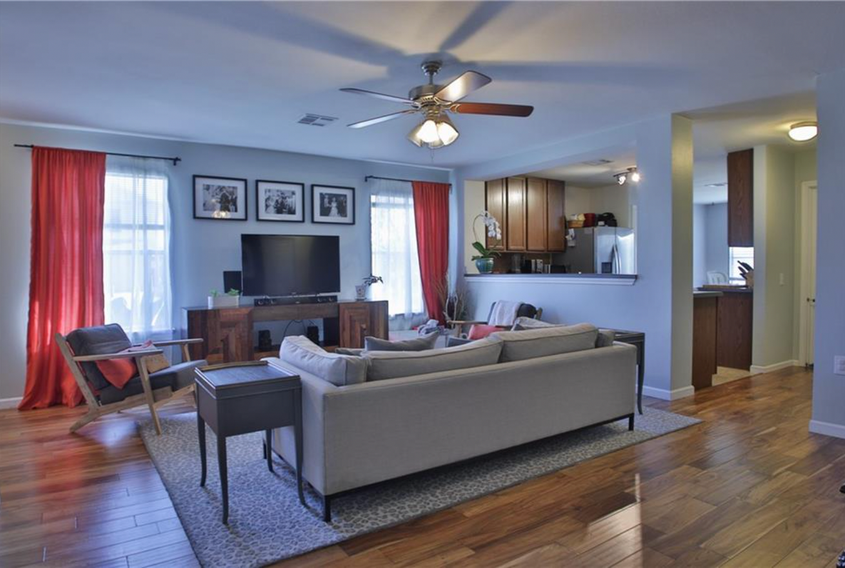 7637 Cayenne Ln - Photo 3 of 11