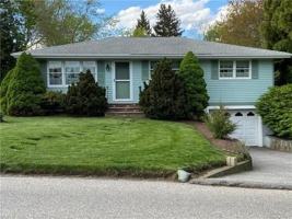 featured image of 75 Hopeworth Ave