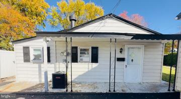 featured image of 126 3rd St