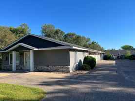 Mardi Gras - 1914 2nd Avenue NE - Photo 1 of 1