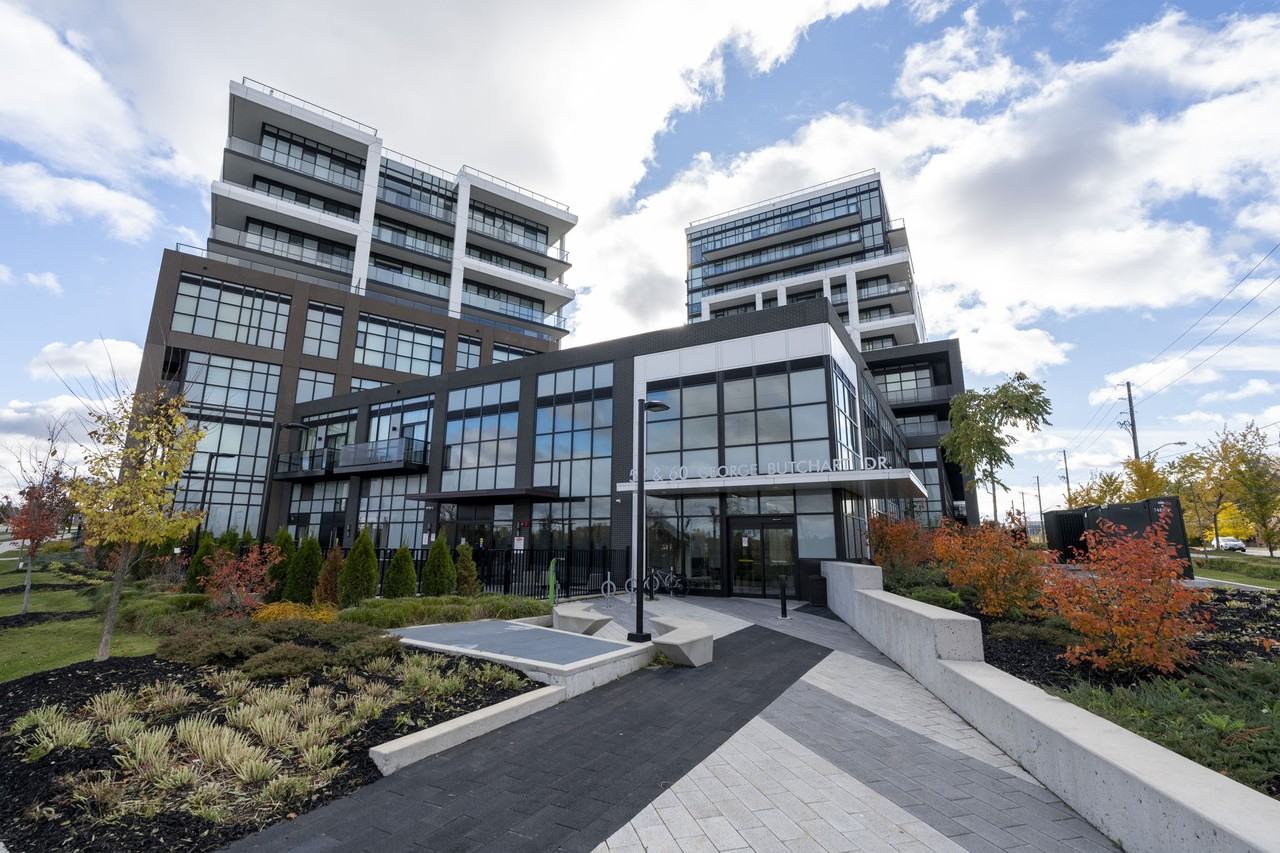 60 George Butchart Drive #401 - Photo 2 of 27